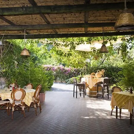 מלון Poggio Del Sole